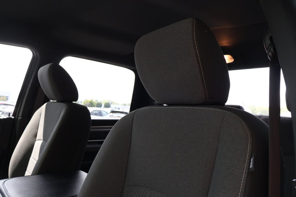 2024 Ram 1500 Classic Warlock photo 27