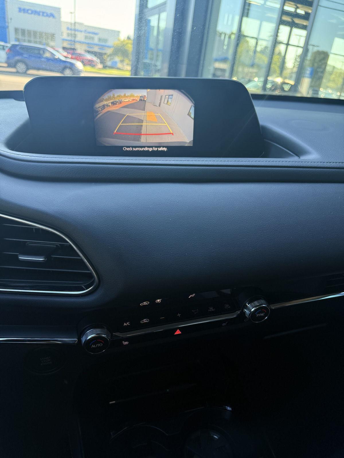 2024 Mazda CX-30 2.5 S Preferred photo 12
