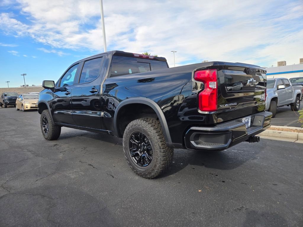 2026 Chevrolet Silverado 1500 ZR2 photo 3