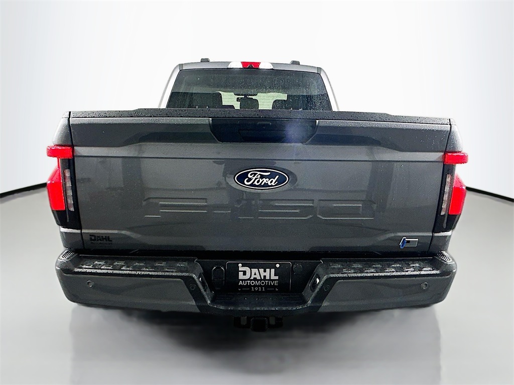 2025 Ford F-150 Lightning photo 6