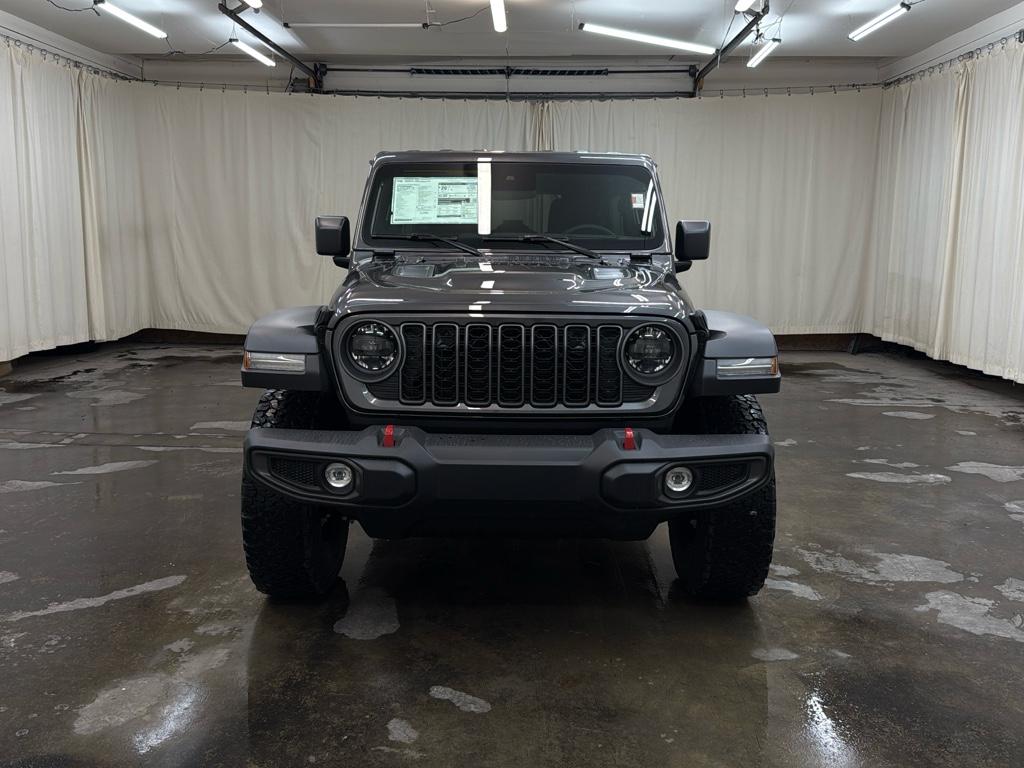 2025 Jeep Wrangler Rubicon photo 2