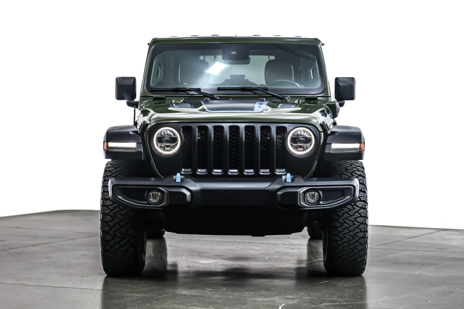2023 Jeep Wrangler 4xe Rubicon photo 2