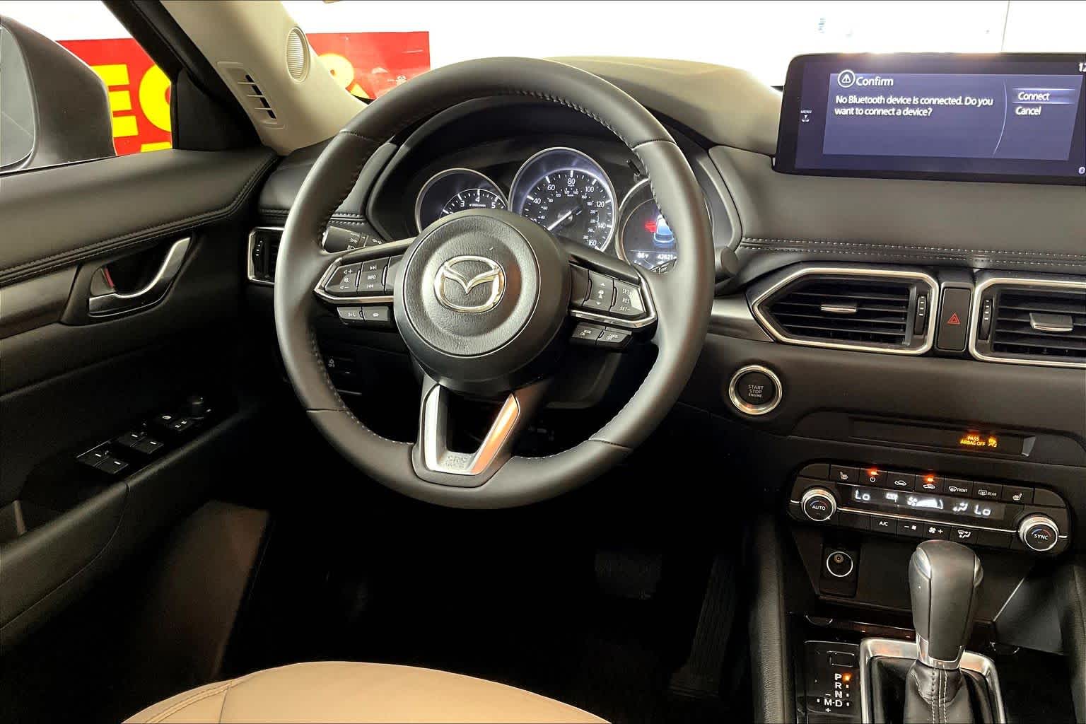 2023 Mazda CX-5 2.5 S Preferred photo 4