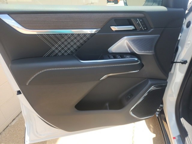 2025 Gmc Acadia Denali photo 17