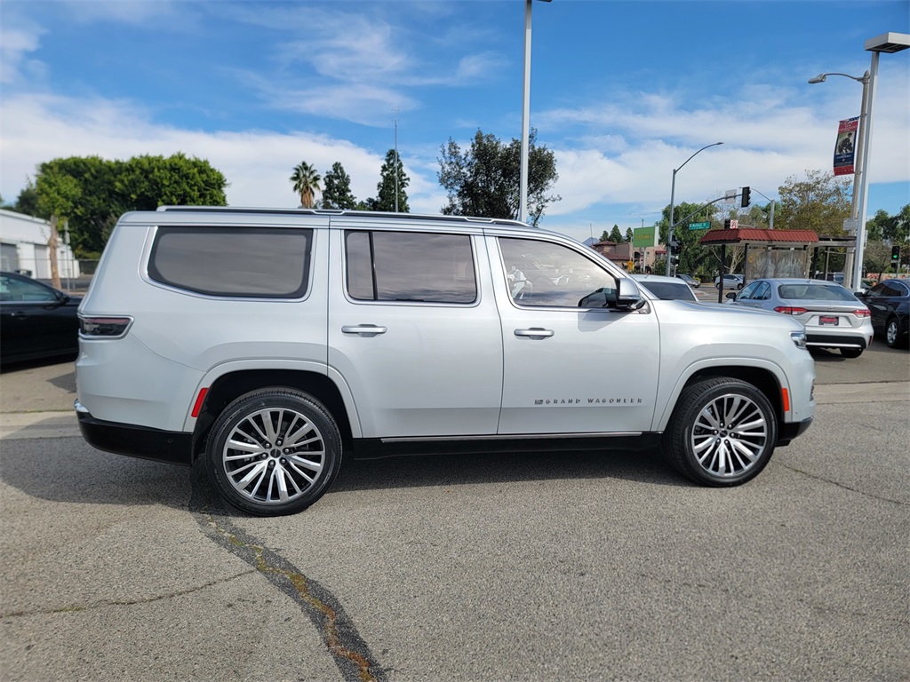 2022 Jeep Grand Wagoneer III photo 4