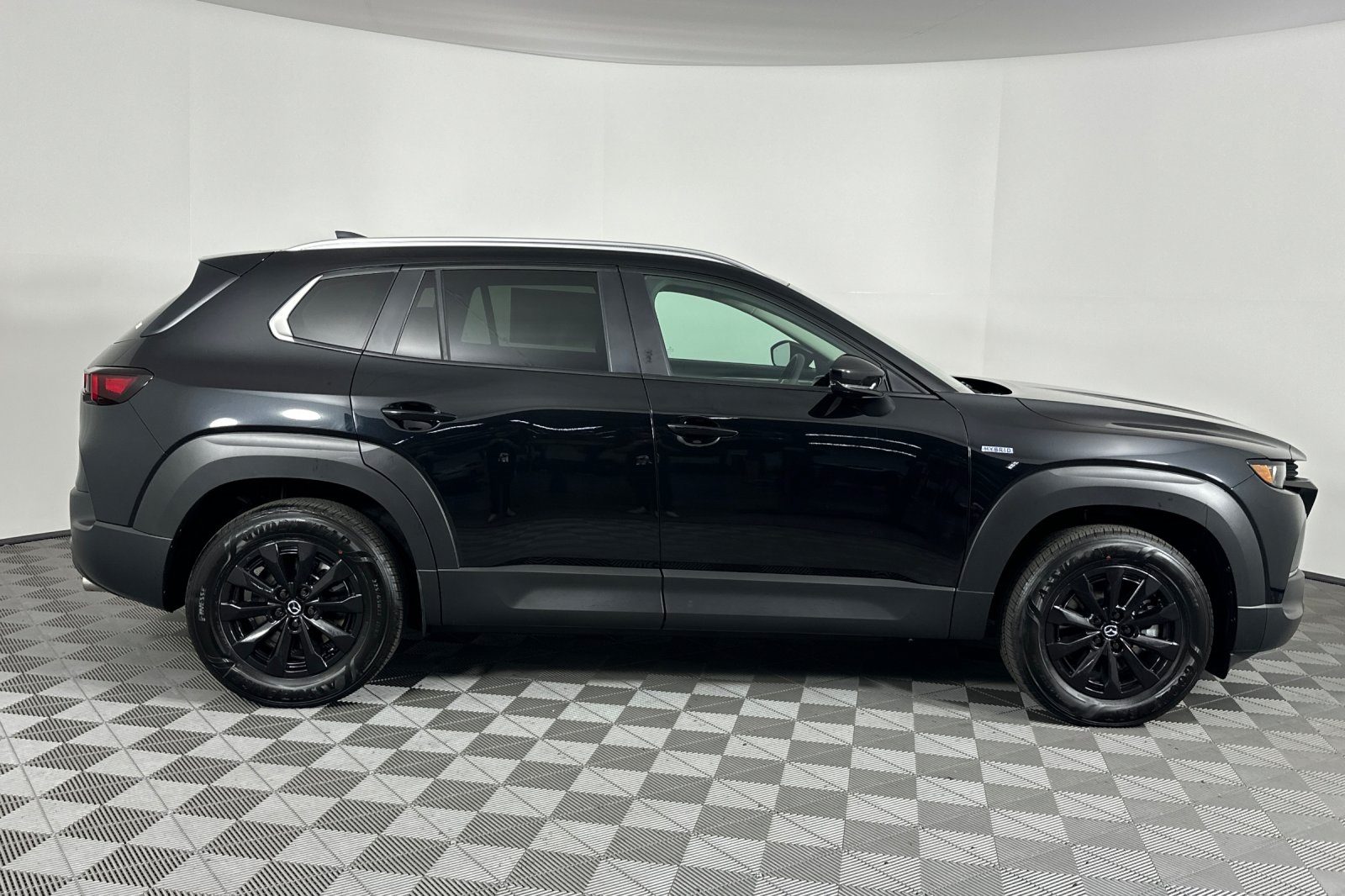 2025 Mazda CX-50 Preferred photo 2