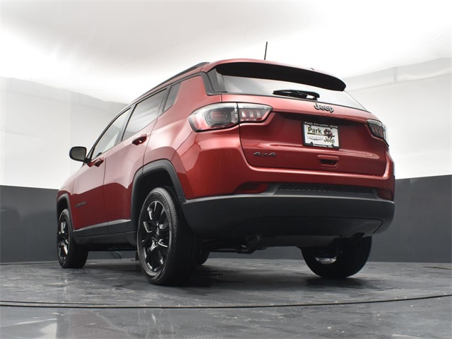 2025 Jeep Compass North Edition Latitude photo 18