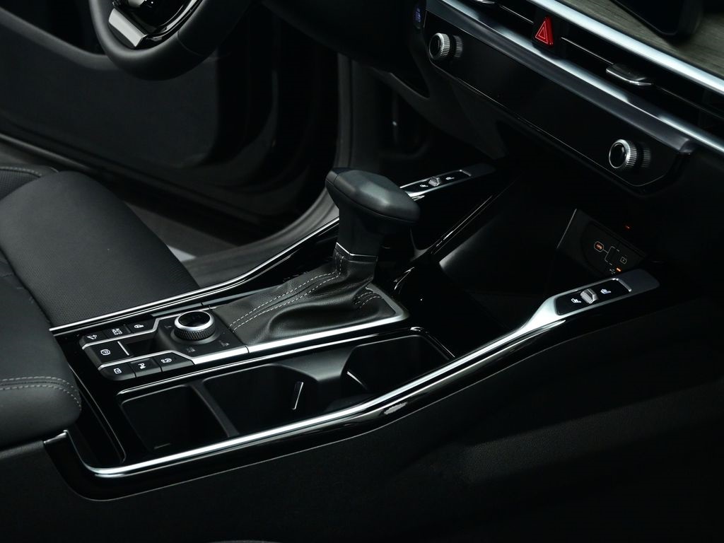 2025 Kia Sorento X-Pro SX Prestige photo 26