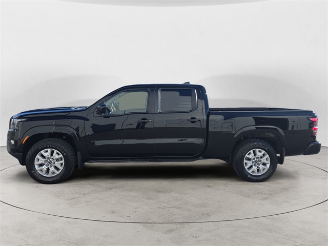 2022 Nissan Frontier SV photo 2