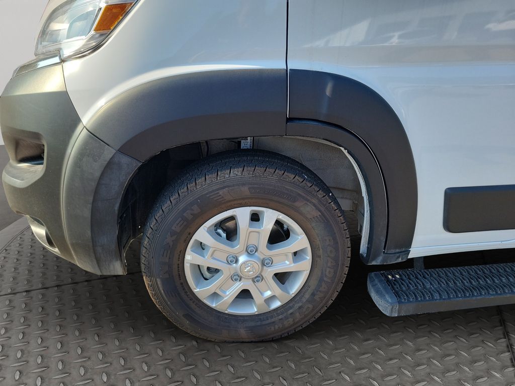 2025 Ram ProMaster 1500 SLT photo 3