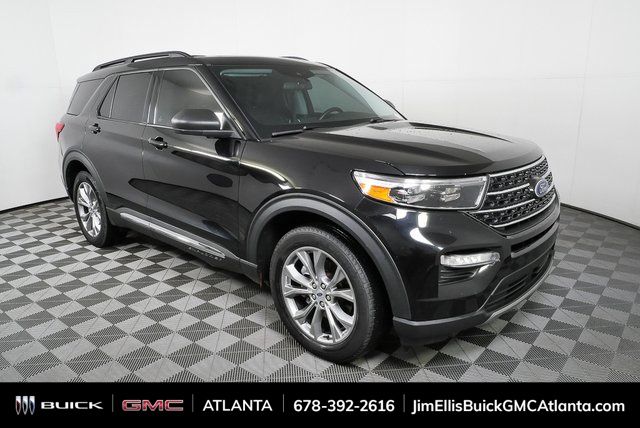 2022 Ford Explorer XLT's photo