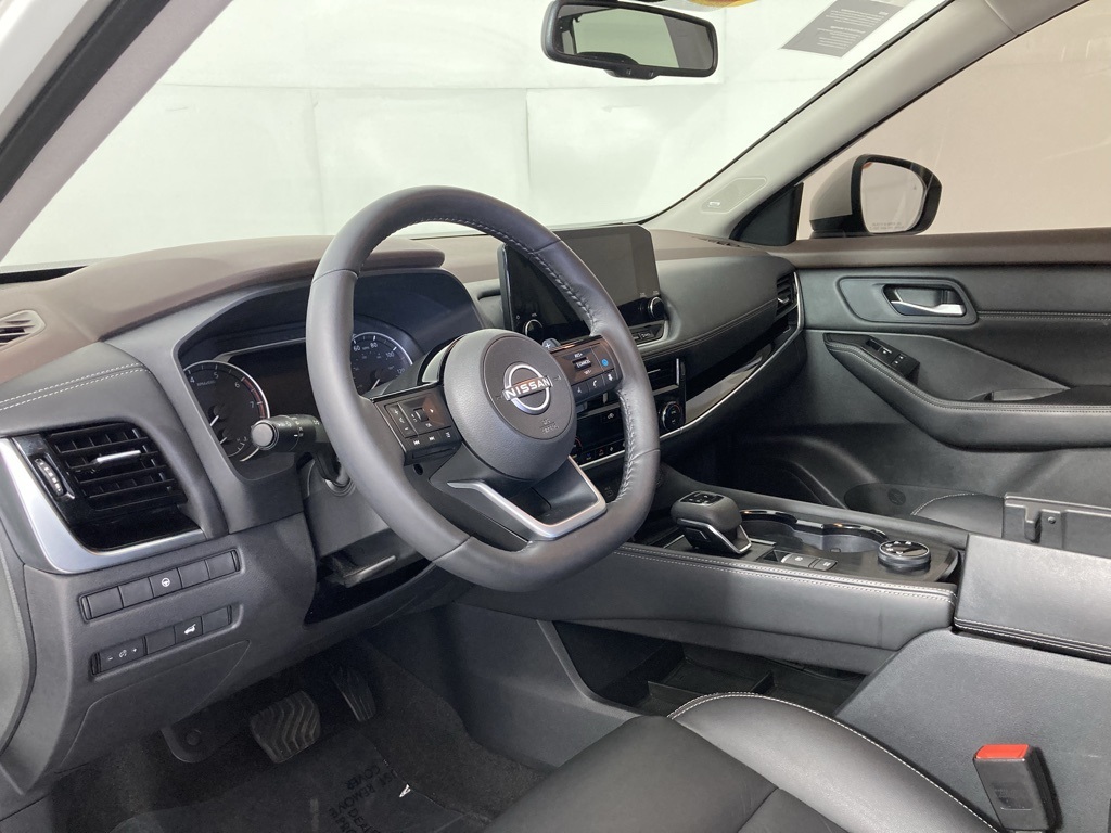 2023 Nissan Rogue SL photo 12