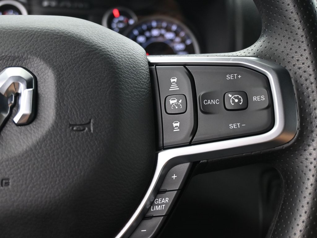 2025 Ram 2500 Tradesman photo 25