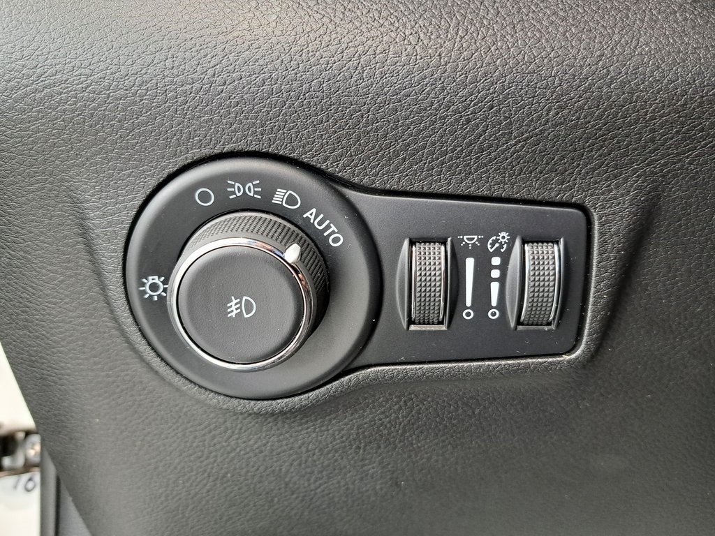 2024 Jeep Compass Trailhawk photo 10
