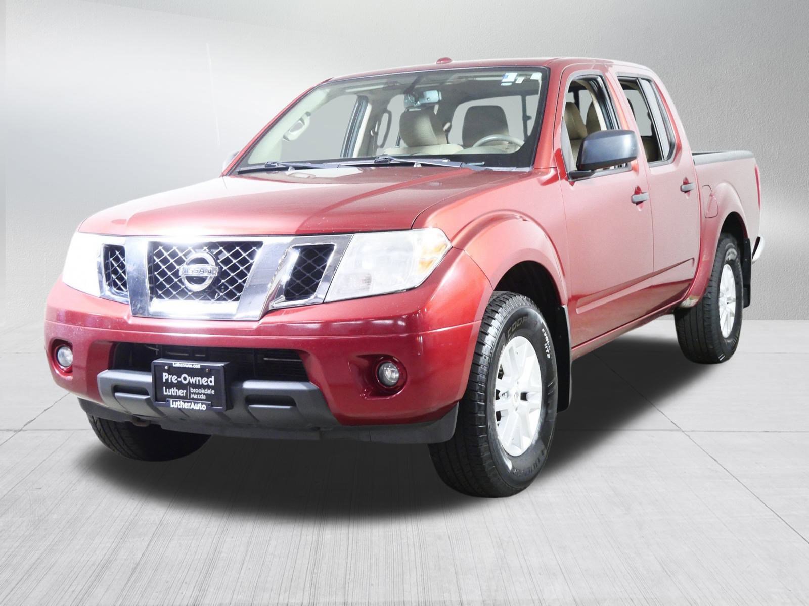 2016 Nissan Frontier SV photo 3