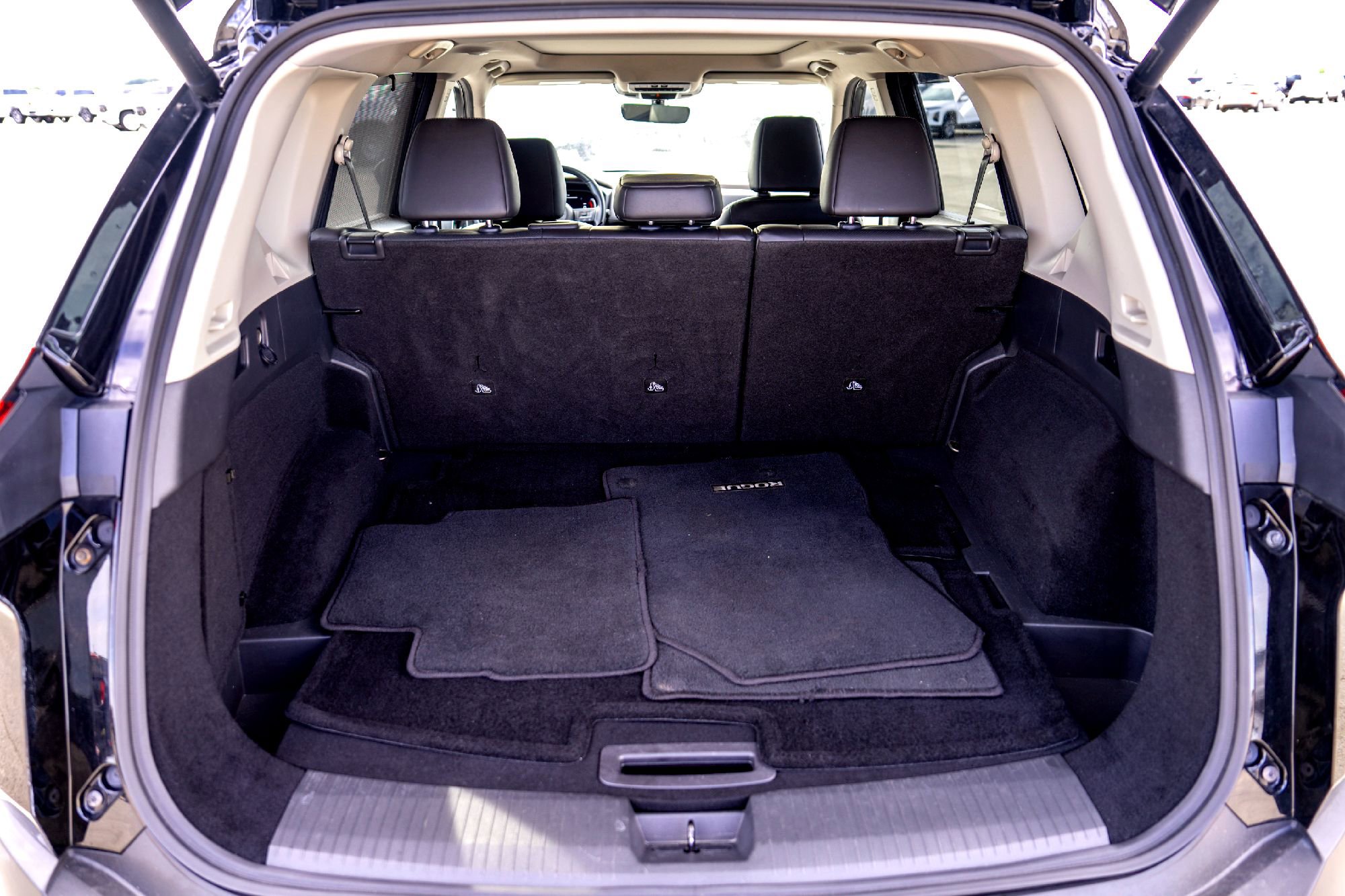2022 Nissan Rogue Platinum photo 8