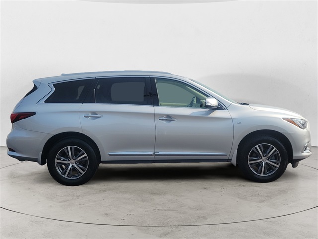 2020 Infiniti QX60 Luxe photo 6