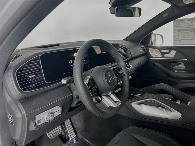 2025 Mercedes Benz GLE 53 AMG photo 9