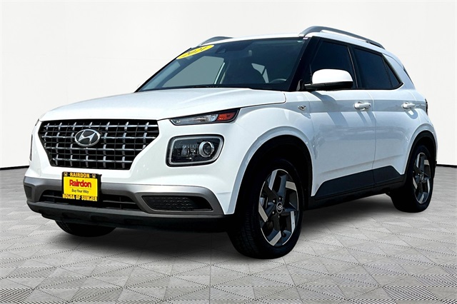 Used 2021 Hyundai Venue SEL with VIN KMHRC8A37MU109488 for sale in Sumner, WA