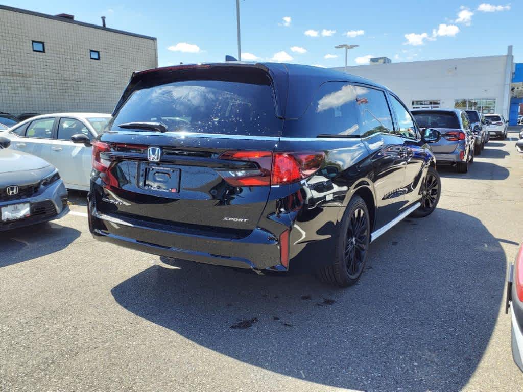 2026 Honda Odyssey photo 3