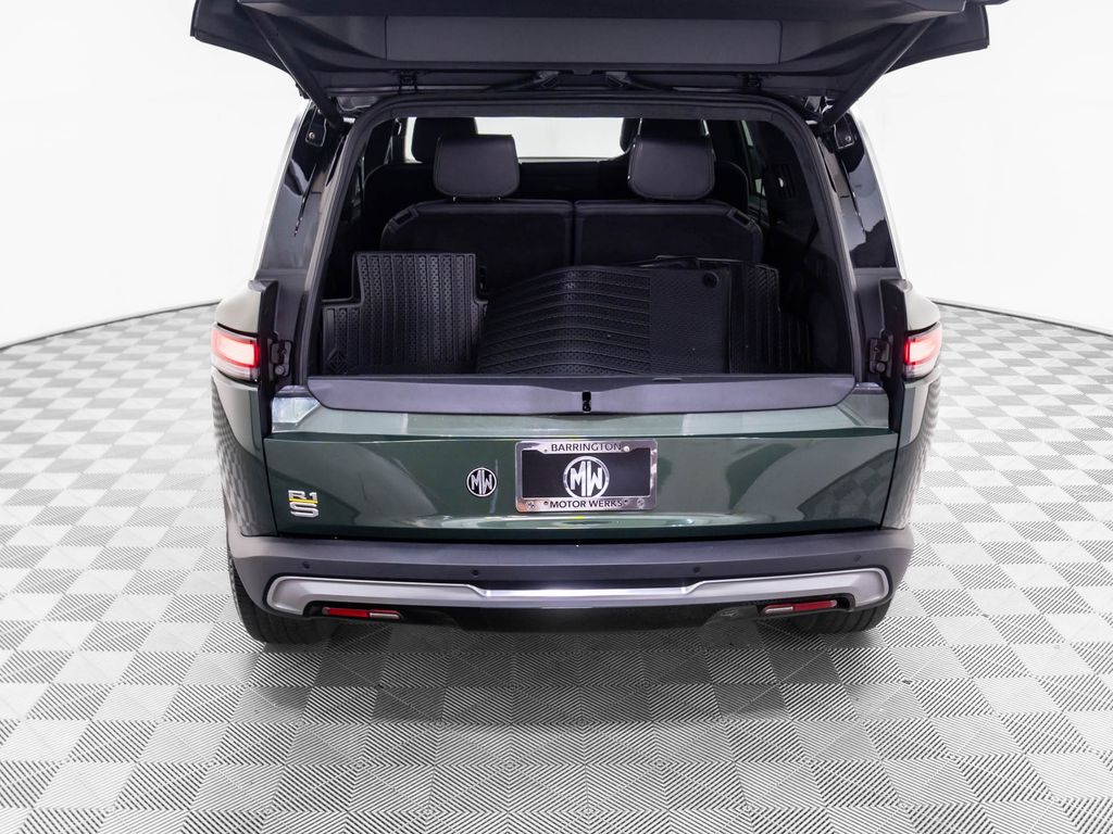 2022 Rivian R1S Launch Edition photo 37