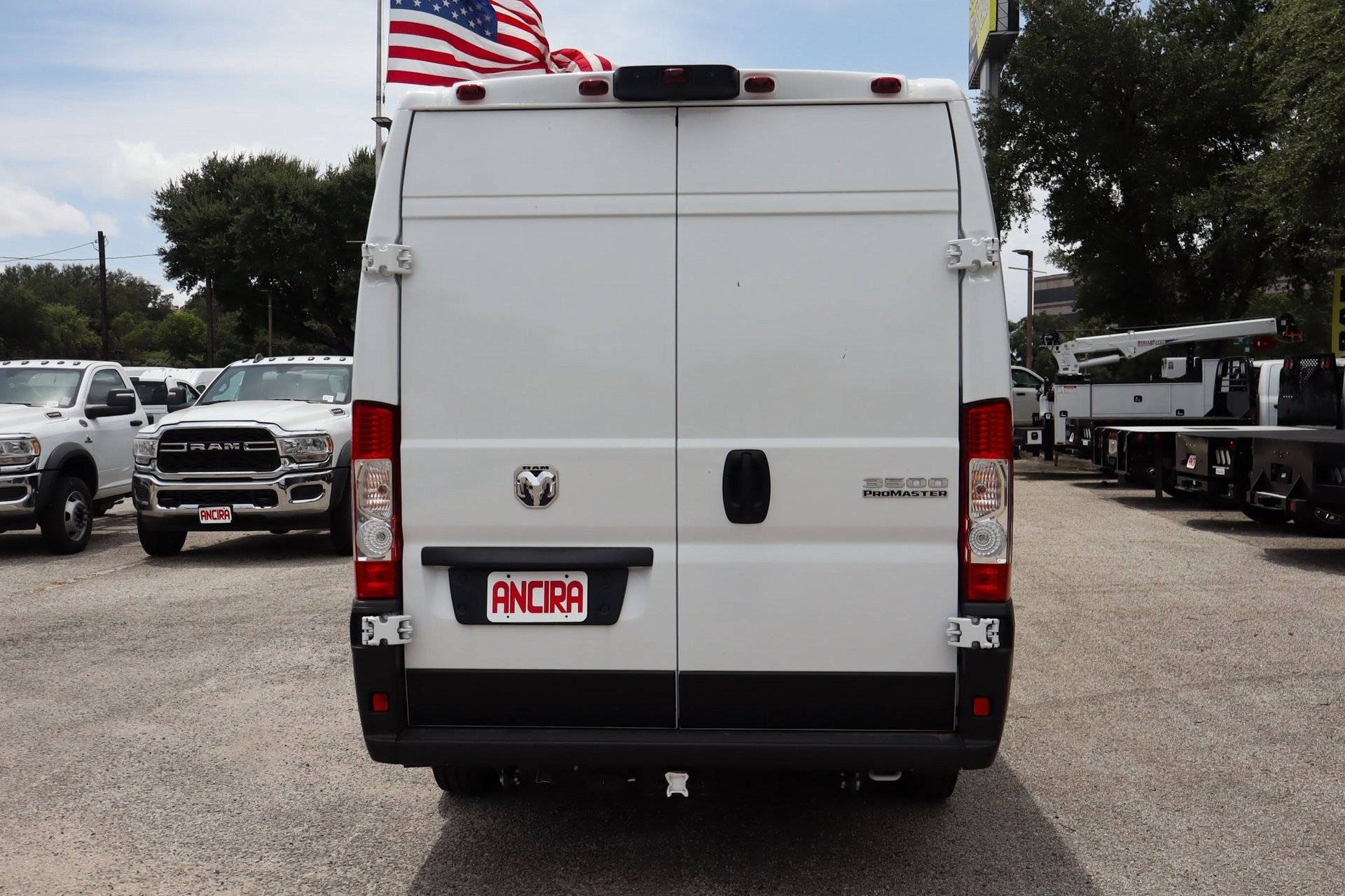 2025 Ram ProMaster 3500 photo 4