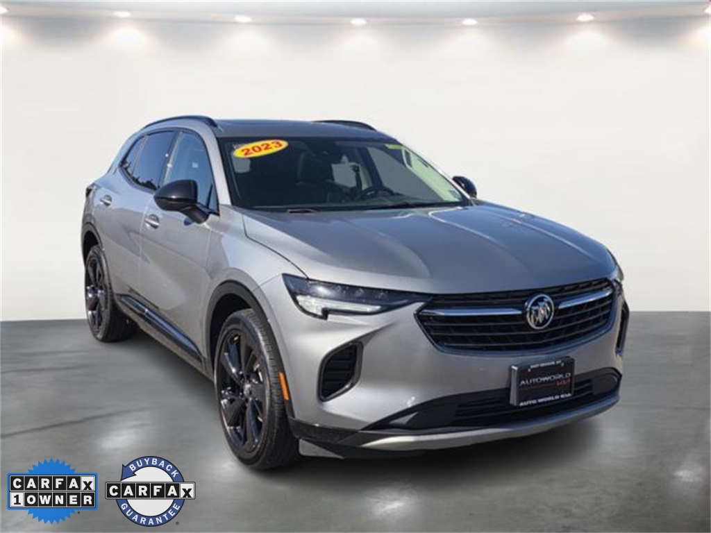 2023 Buick Envision Essence's photo