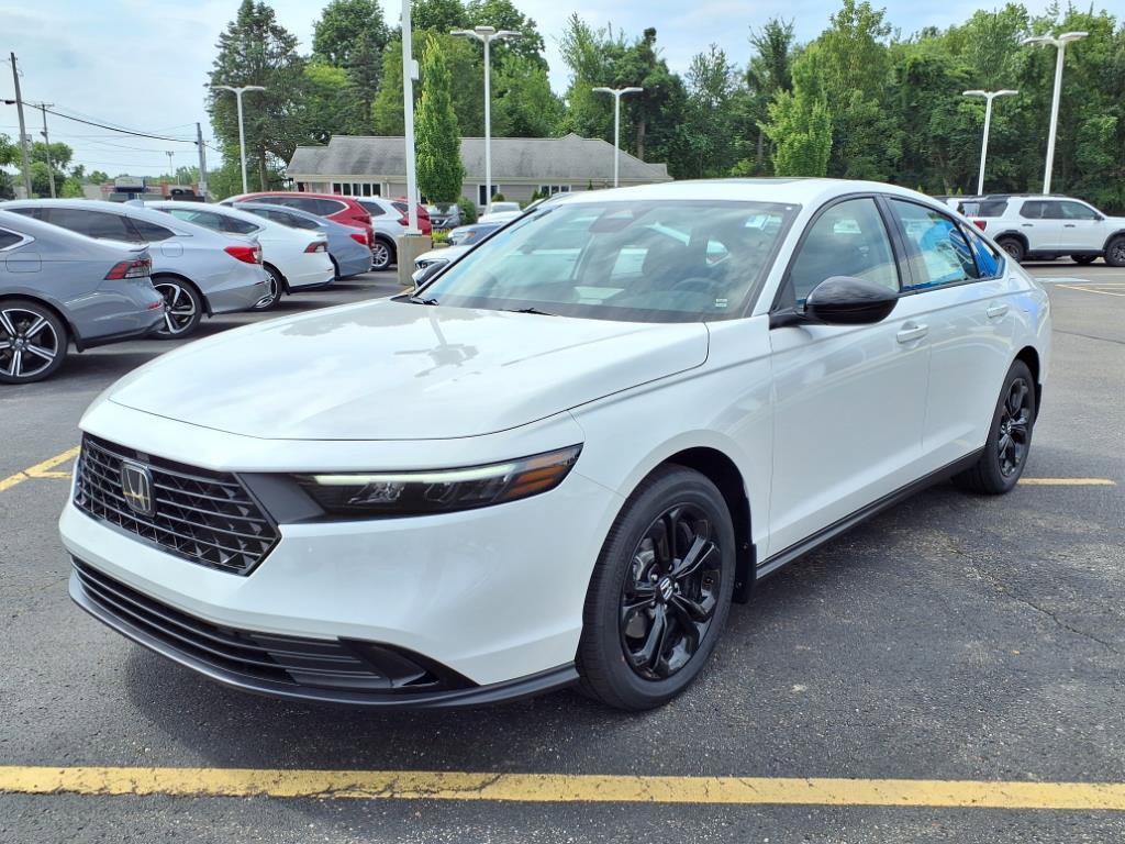 2025 Honda Accord SE photo 3