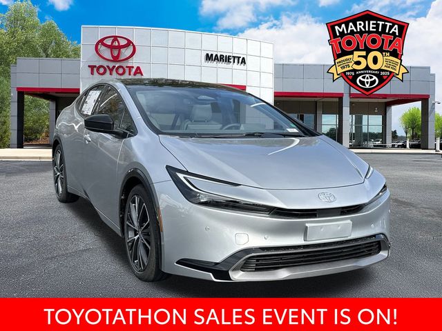 2026 Toyota Prius XLE's photo