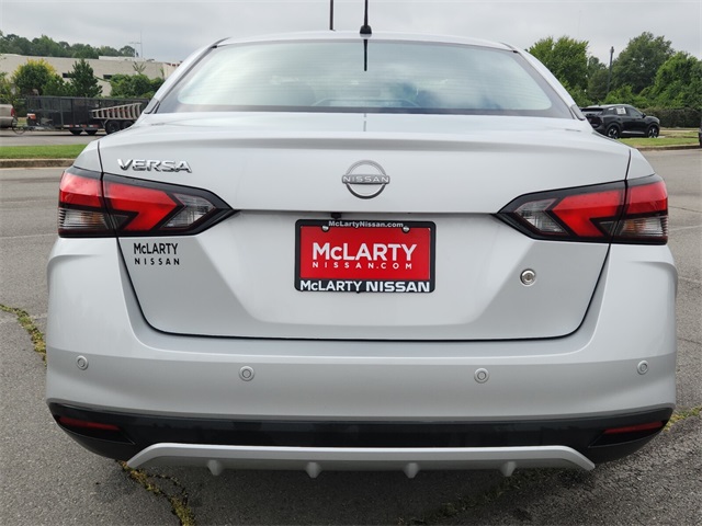 2024 Nissan Versa 1.6 S photo 4