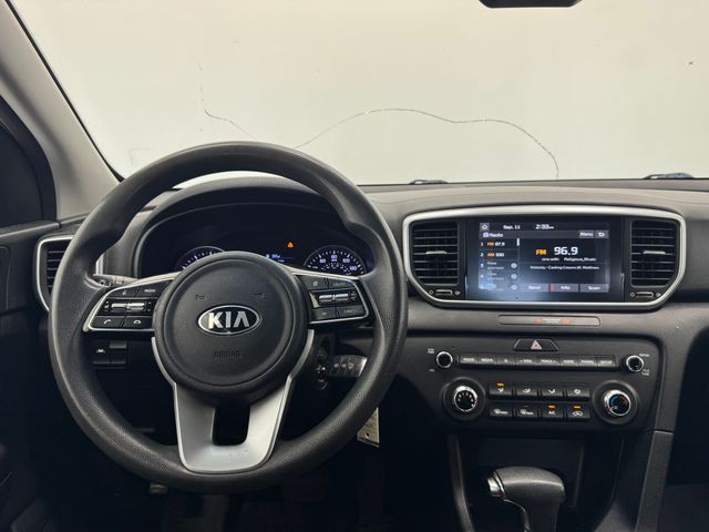 2020 Kia Sportage LX photo 3