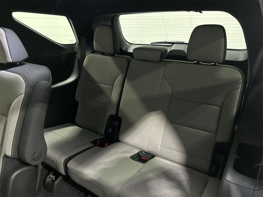2025 Chevrolet Traverse photo 25