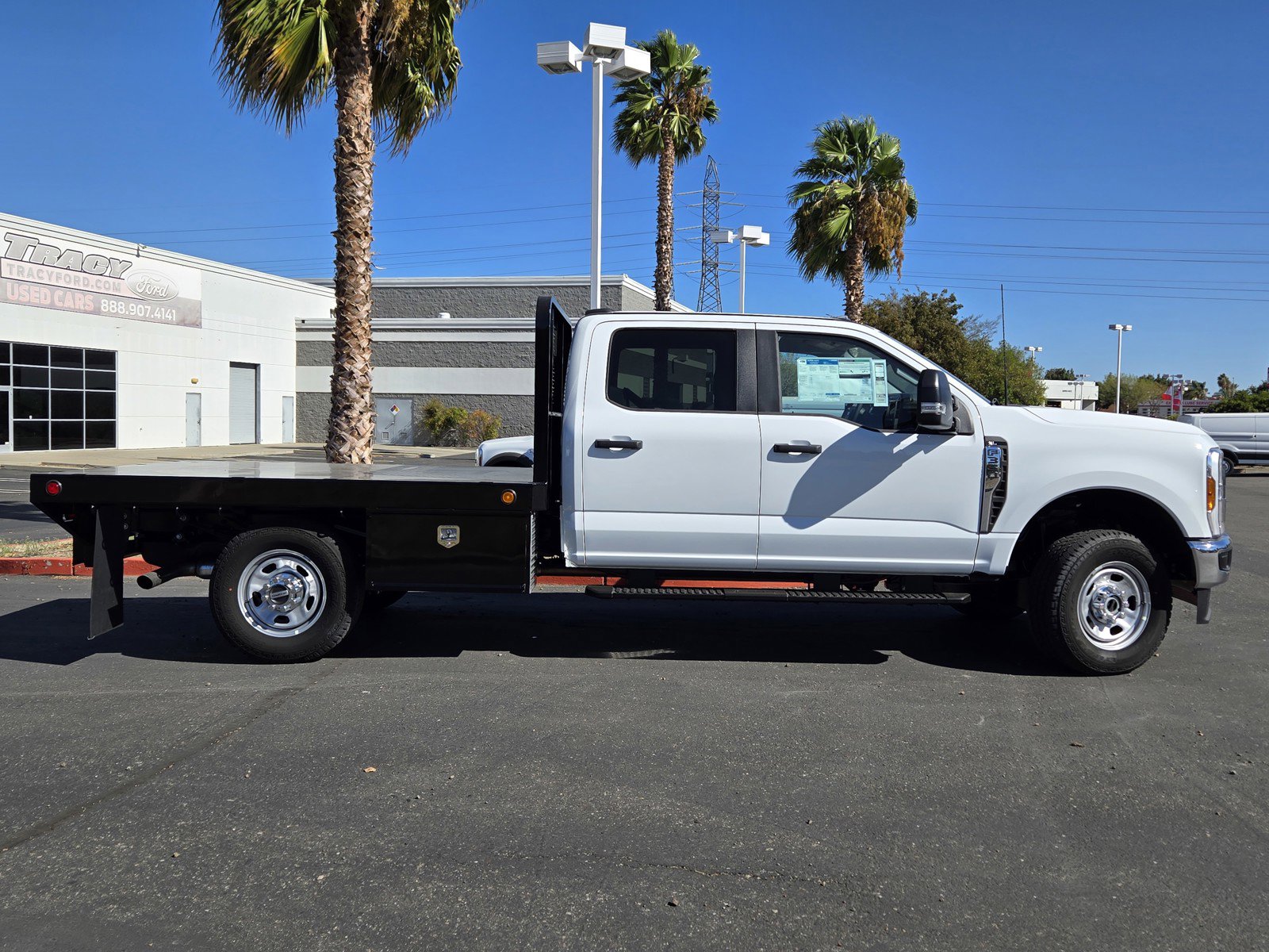 2024 Ford F-350 XL photo 4