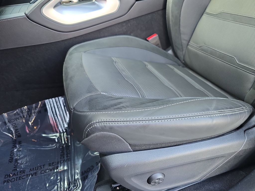 2024 Mercedes Benz GLE 53 AMG 4MATIC photo 27