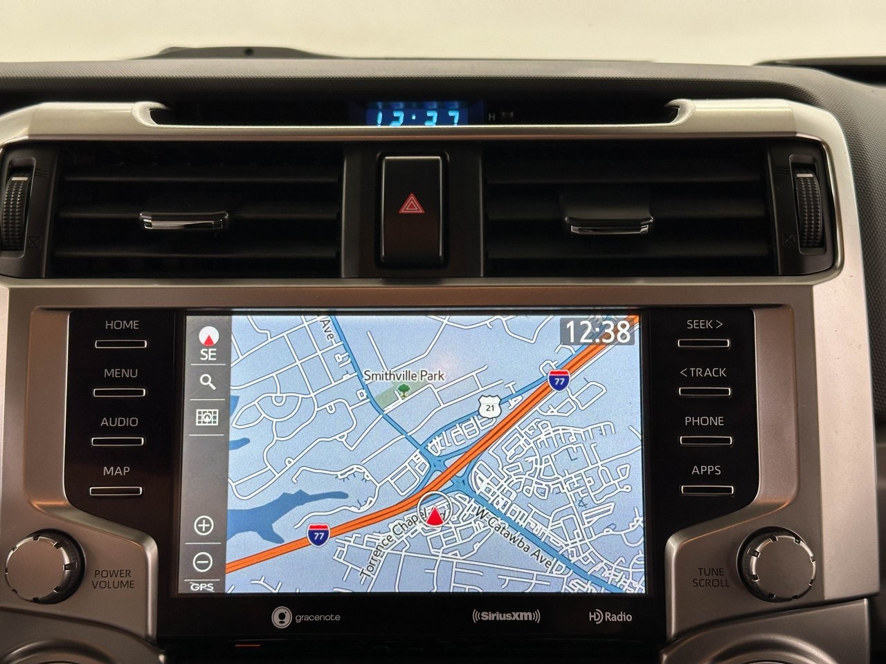 2022 Toyota 4Runner Trail photo 5