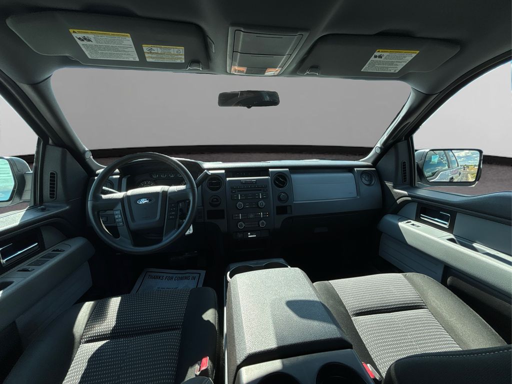 2014 Ford F-150 STX photo 20