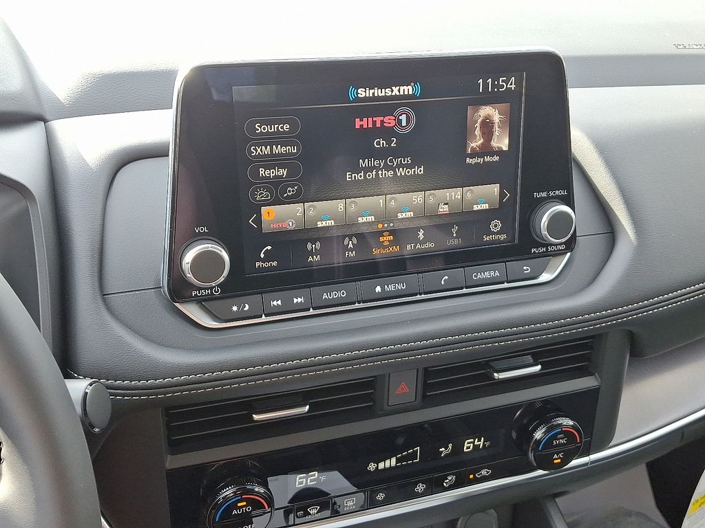 2026 Nissan Rogue SV photo 8