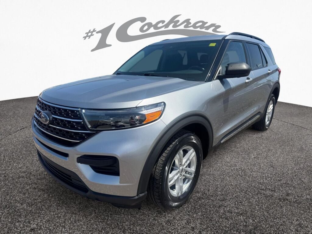2022 Ford Explorer XLT photo 3