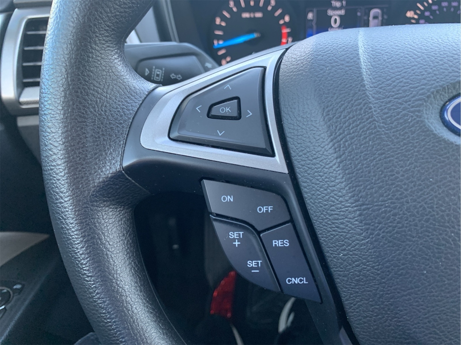 2020 Ford Fusion S photo 15