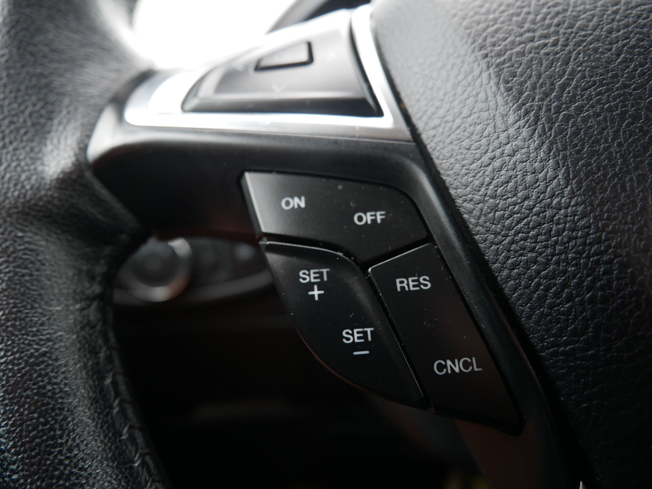 2024 Ford Edge SEL photo 27