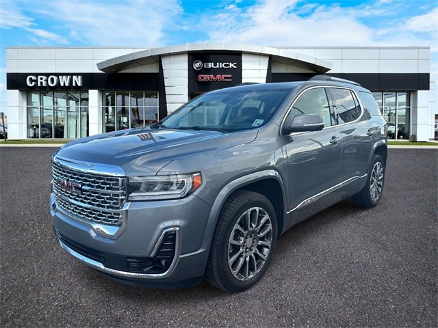 2021 GMC Acadia Denali's photo