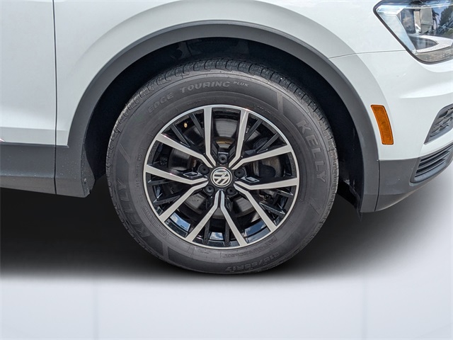 2021 Volkswagen Tiguan SE photo 10