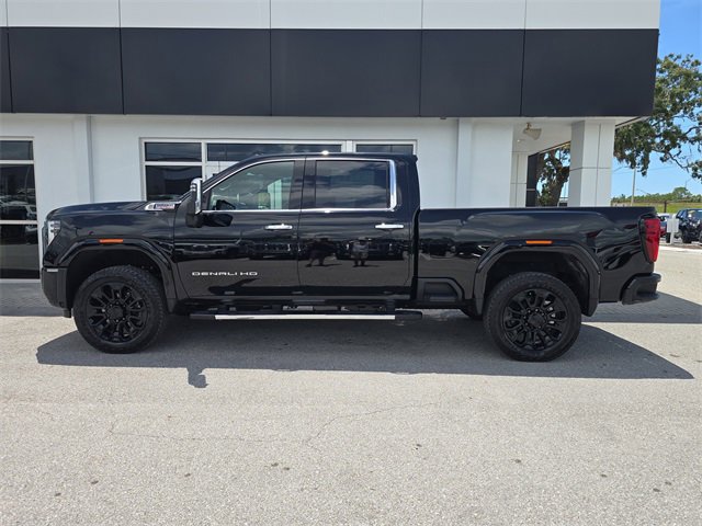 2025 Gmc Sierra HD Denali photo 3