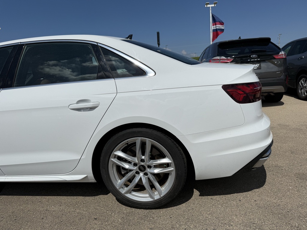 2024 Audi A4 45 S line Premium Plus Quattro photo 35