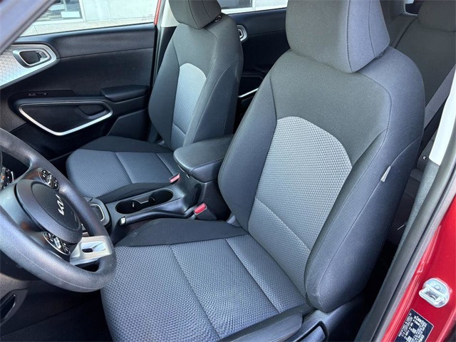2023 Kia Soul LX photo 22