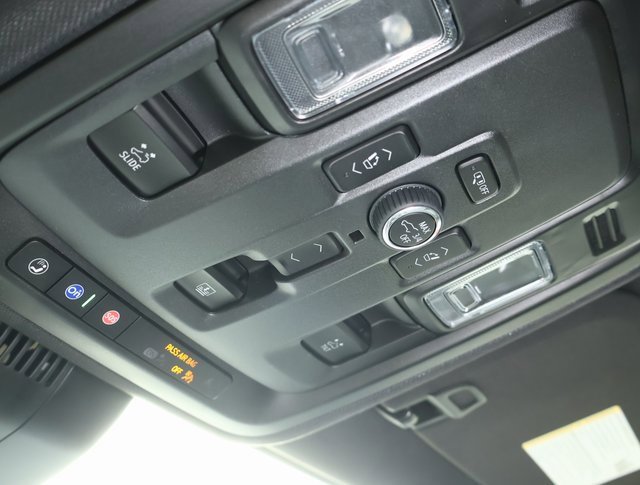 2025 Chevrolet Tahoe RST photo 19