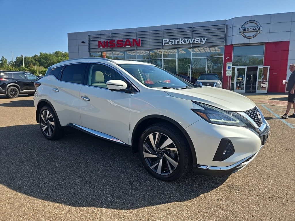 2023 Nissan Murano SL
