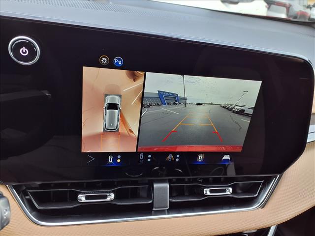 2026 Chevrolet Equinox ACTIV photo 2