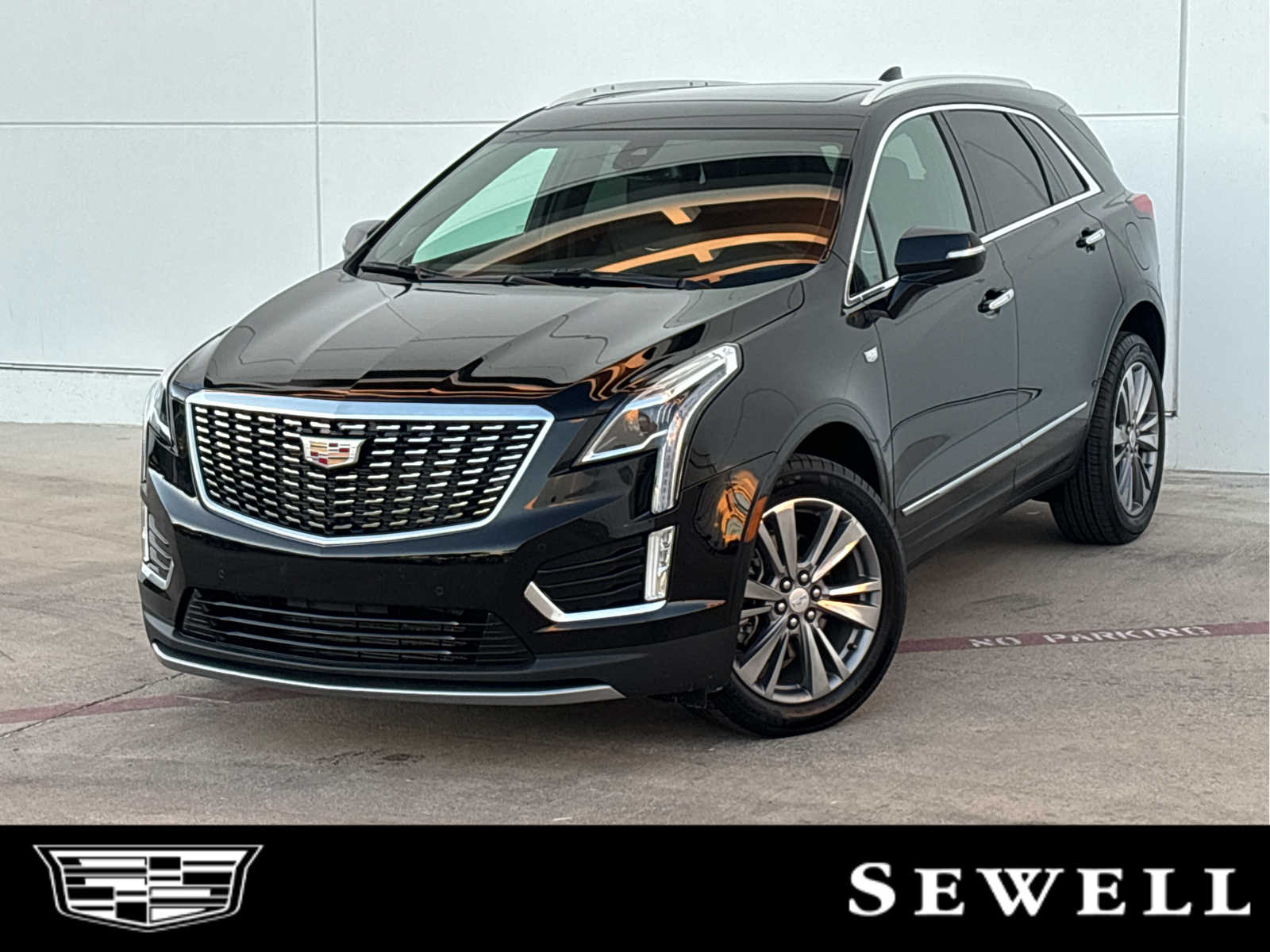 2025 Cadillac XT5 Premium Luxury's photo