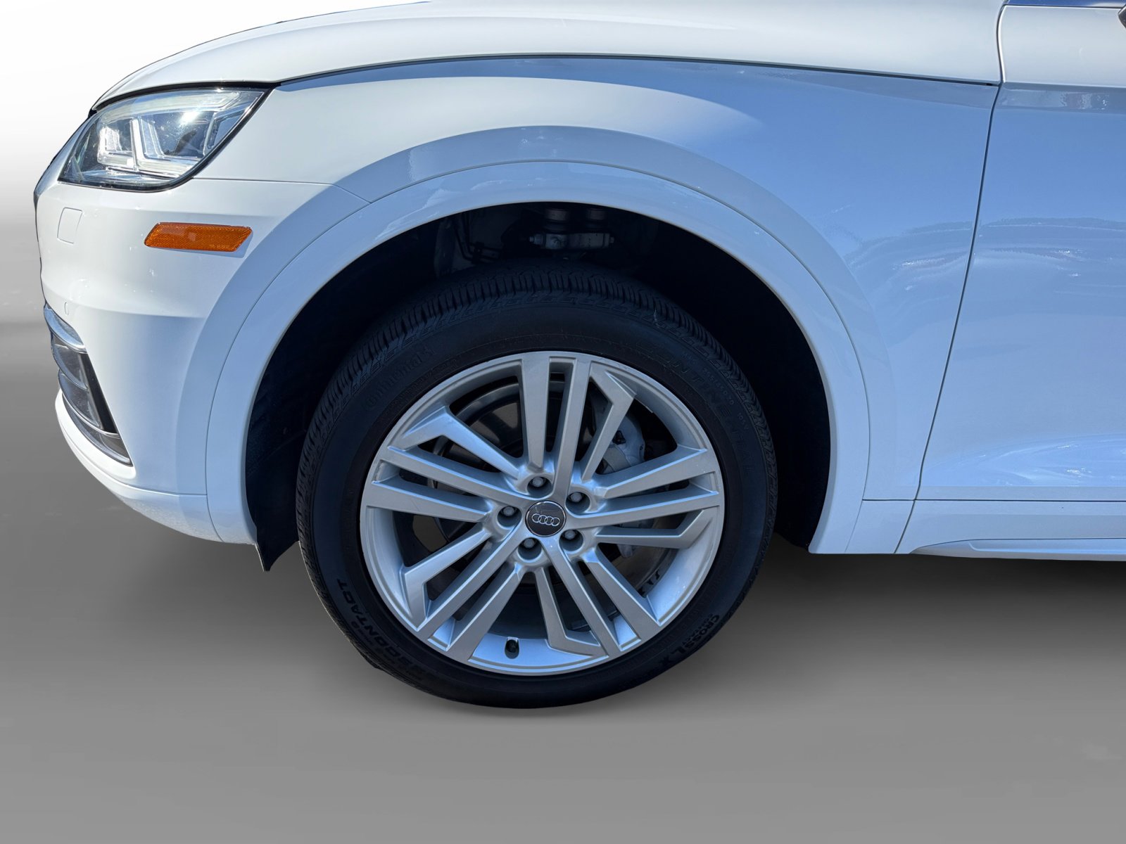 2019 Audi Q5 2.0T Premium Plus photo 8
